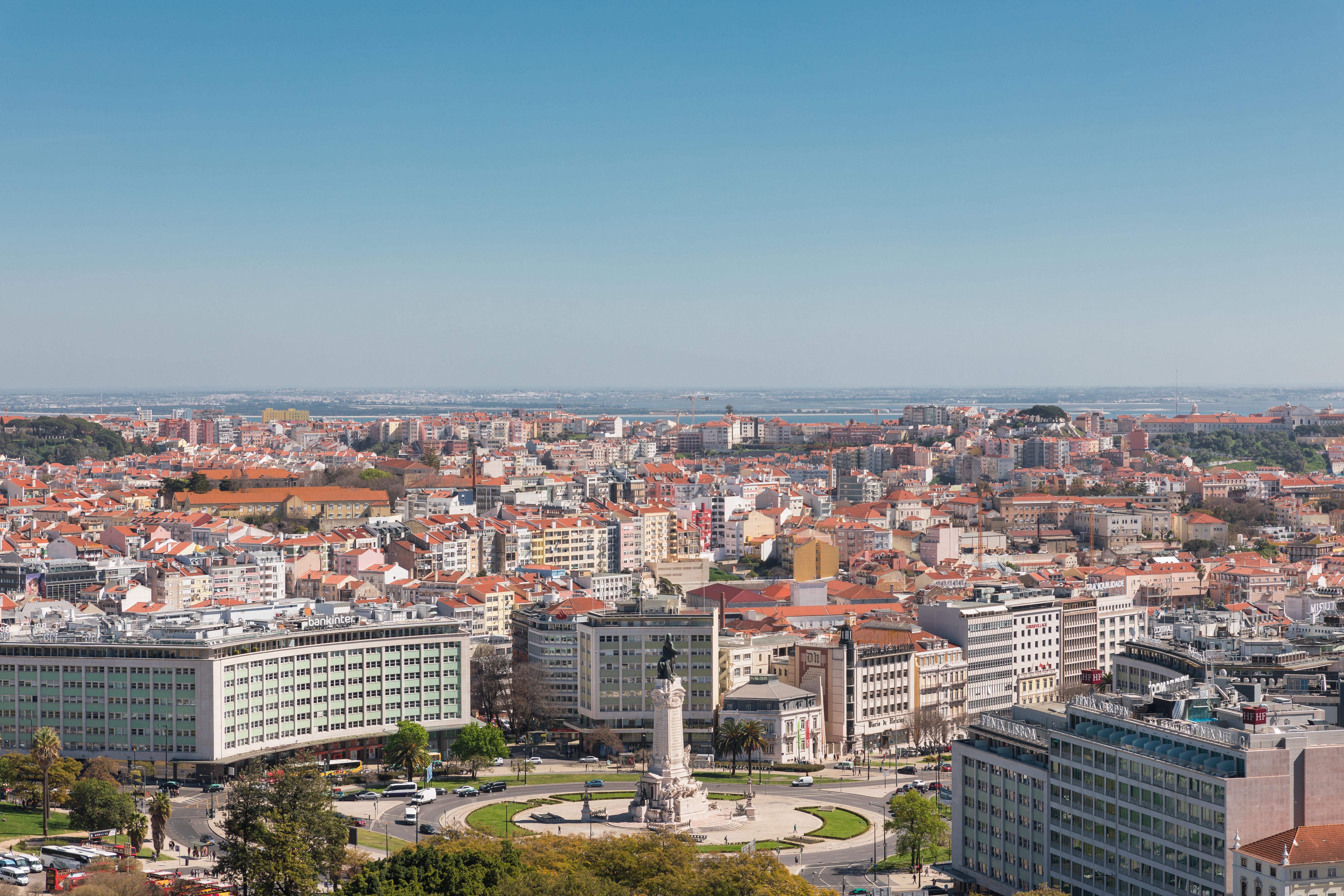 InterContinental Lisbon, an IHG Hotel Esterno foto View of the city of Coimbra