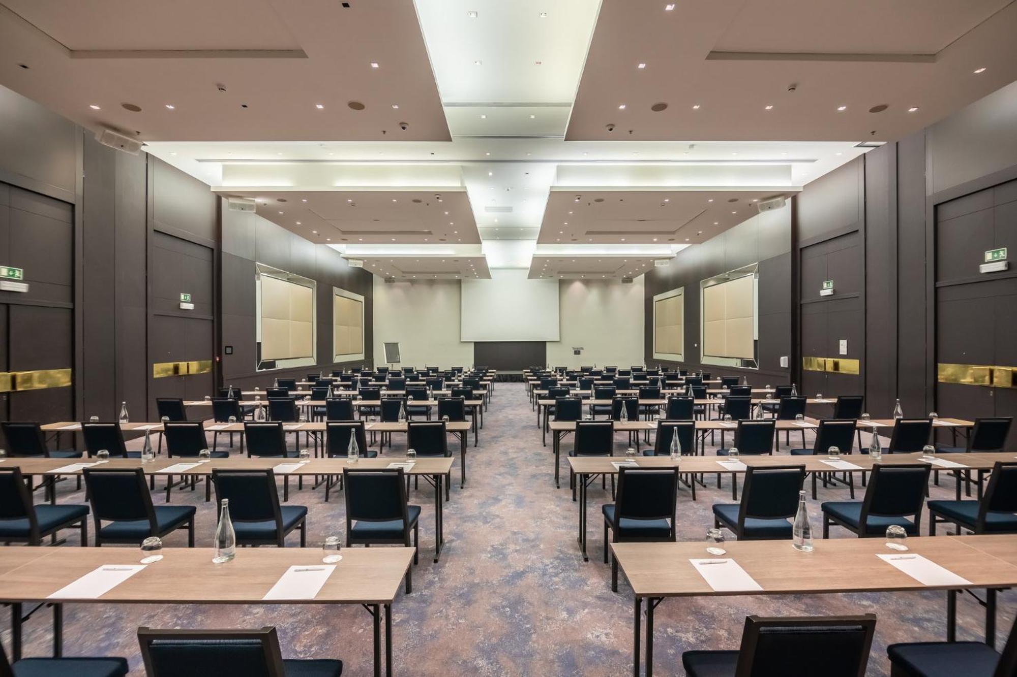InterContinental Lisbon, an IHG Hotel Esterno foto The Grand Ballroom